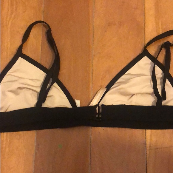 Cali Dreaming Bikini top - Picture 4 of 8